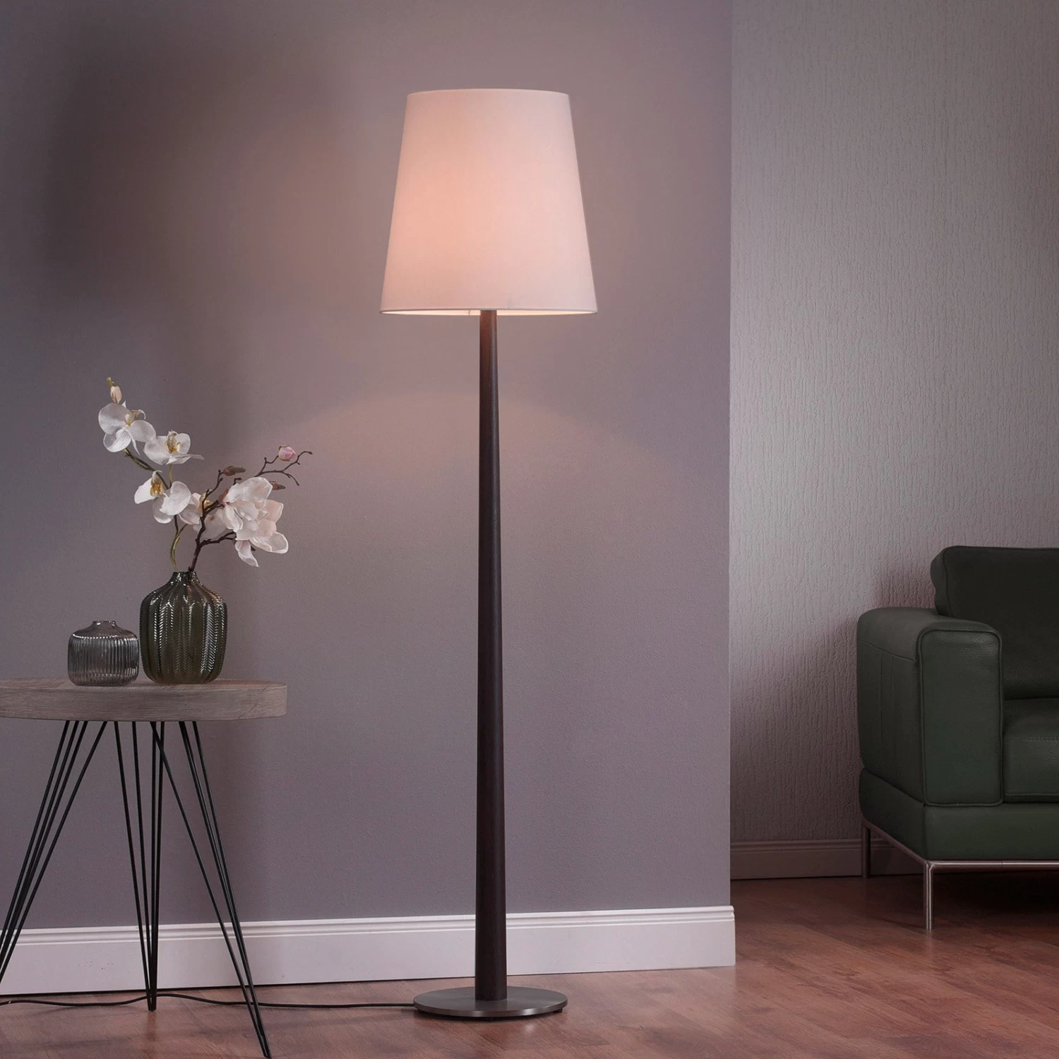 Lucande Elif Stehlampe Weiß, Konisch Eiche Dunkel