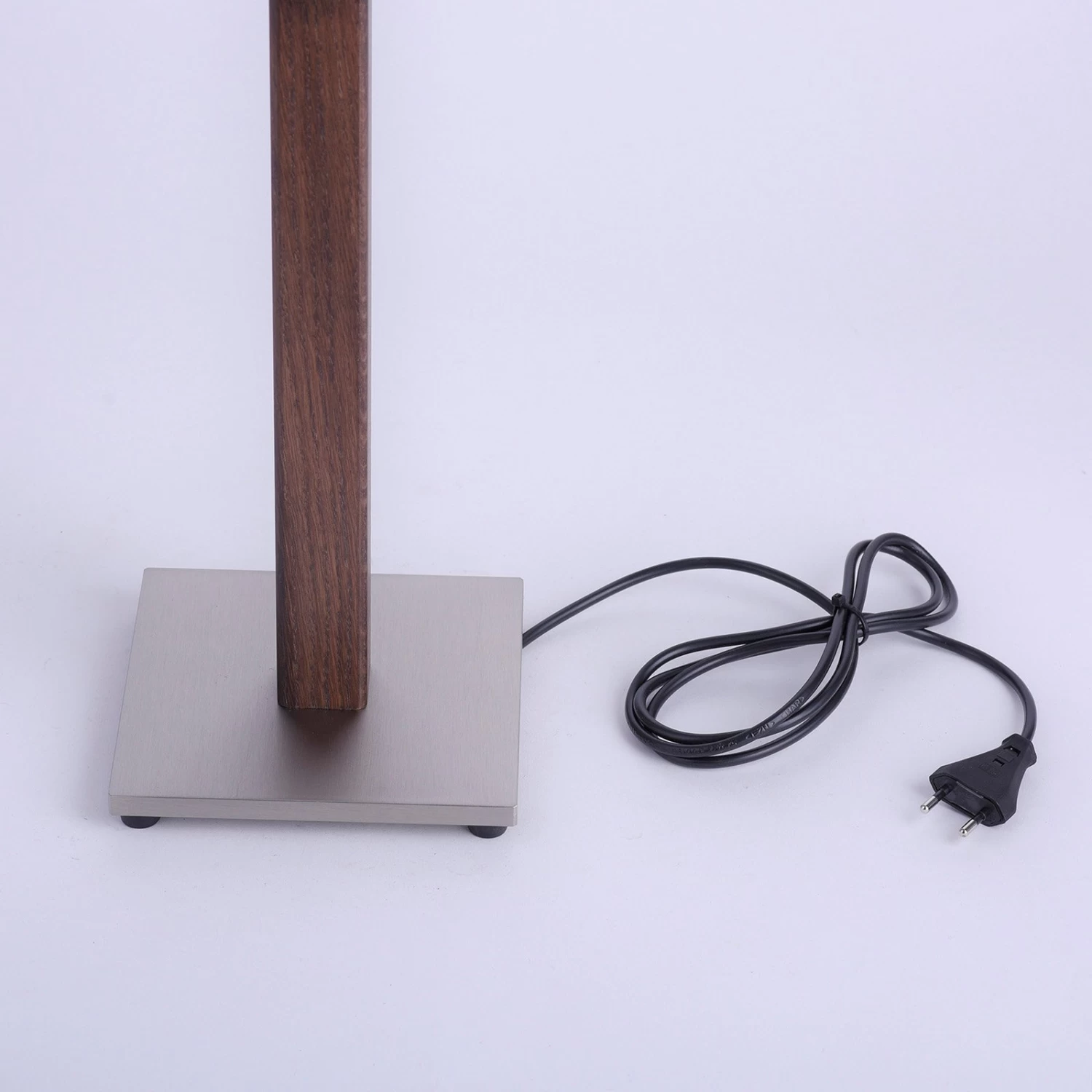 Lucande Elif Tischlampe Weiß, Eckig Eiche Dunkel – Bild 9