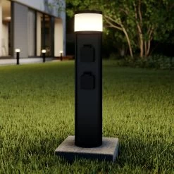 Lucande Corban LED-Sockelleuchte Mit 2 Steckdosen