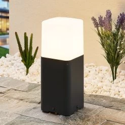 Lucande Obuna Sockelleuchte, Höhe 30 Cm