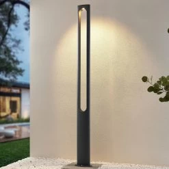 Lucande Dovino LED-Mastleuchte, 200 Cm