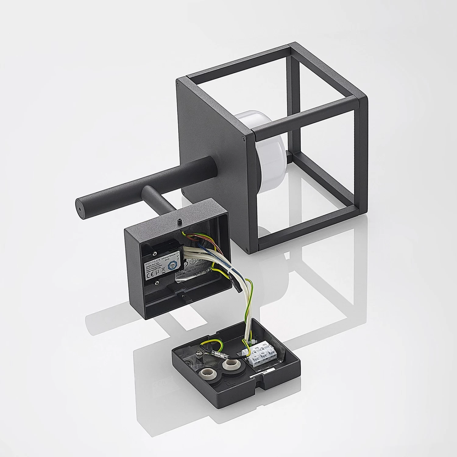 Lucande Timio AuĂenwandlampe, Uplight, Sensor â Bild 9