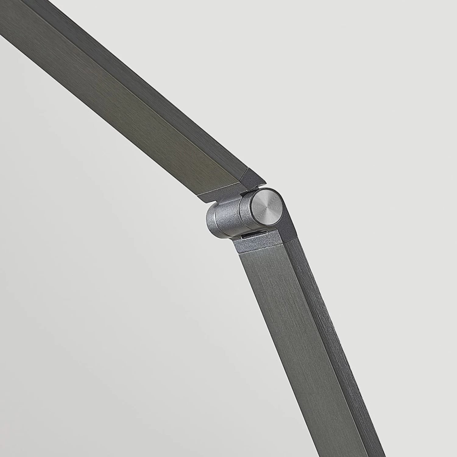 Lucande Dimmbare LED-Schreibtischleuchte Mion â Bild 8