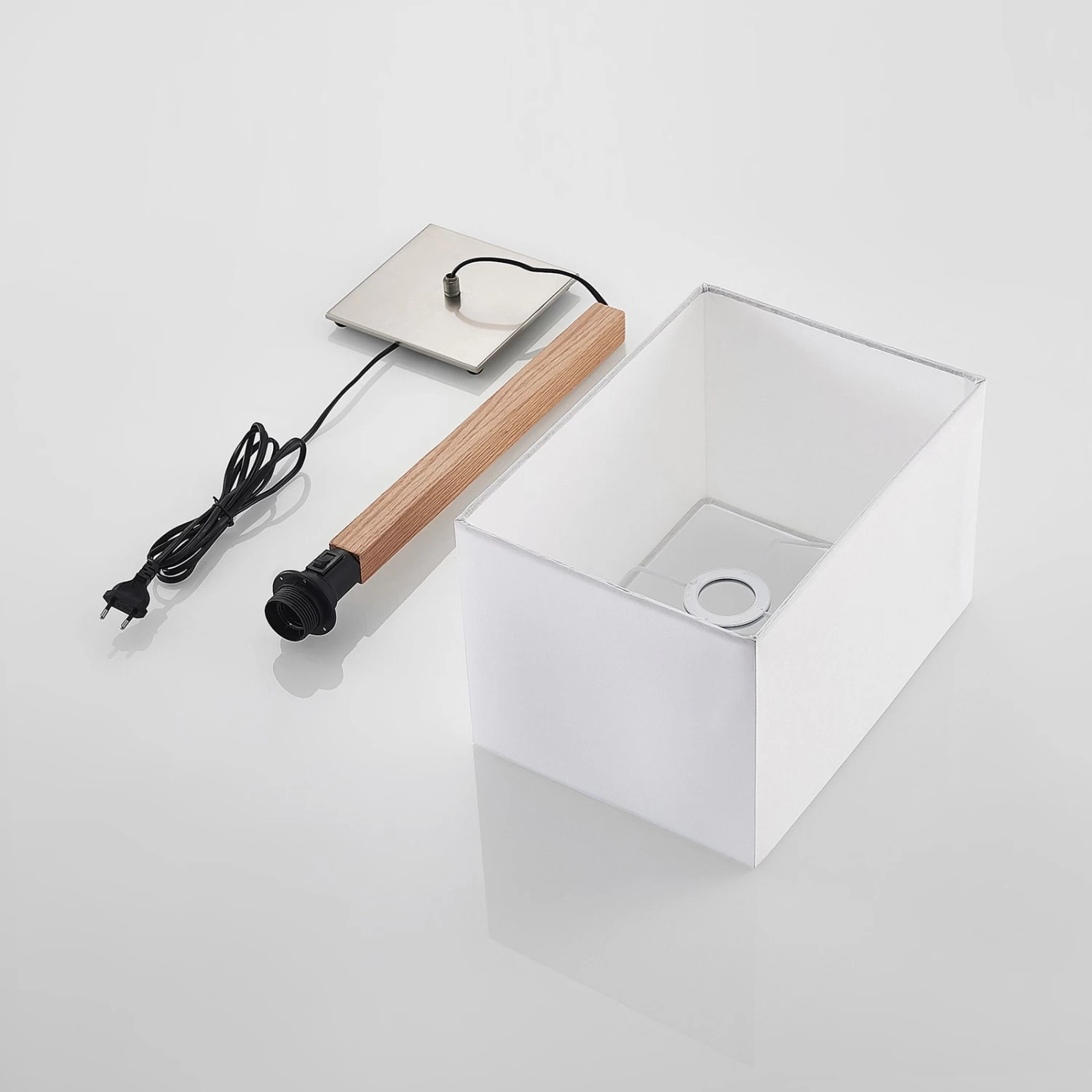 Lucande Heily Tischleuchte, Holz, Eckig, Weiß – Bild 9