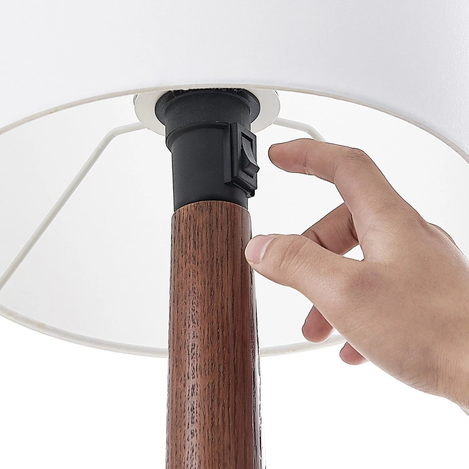 Lucande Larkira Stoff-Tischlampe, Holz, Rund, 25cm â Bild 7