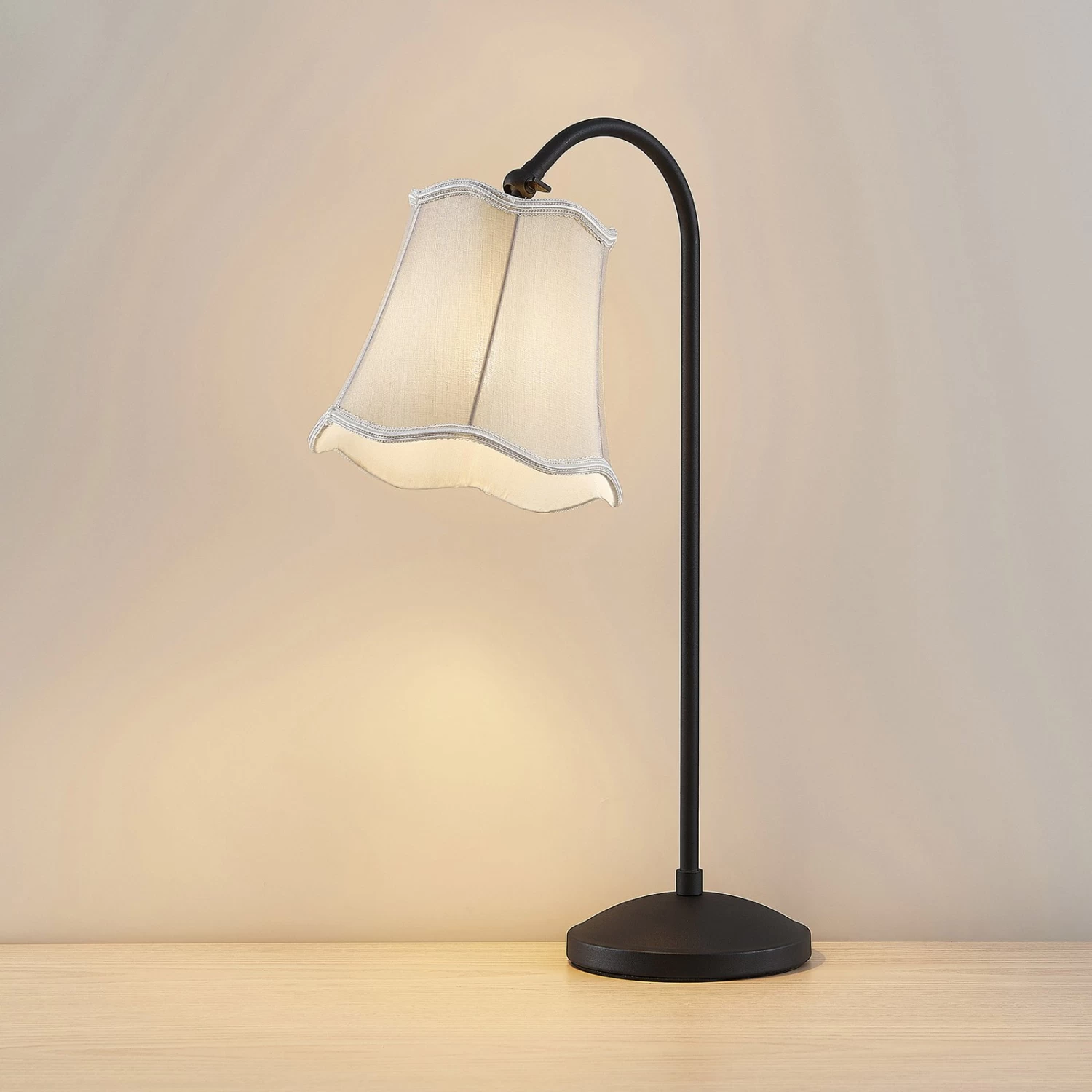 Lucande Binta Stofftischlampe, Vintage, Silbergrau â Bild 5