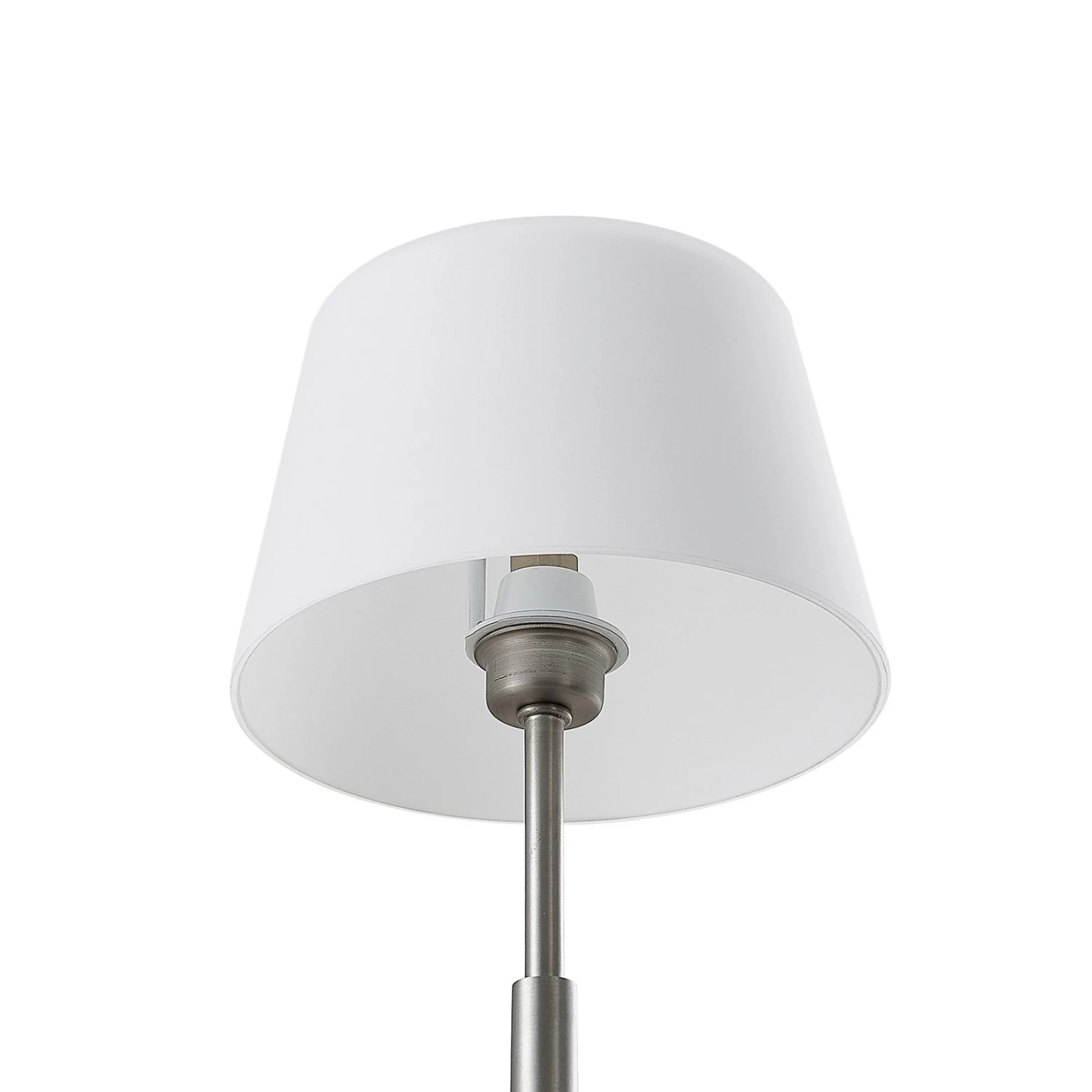 Lucande Madita Tischleuchte Mit Fuß Aus Eschenholz – Bild 8